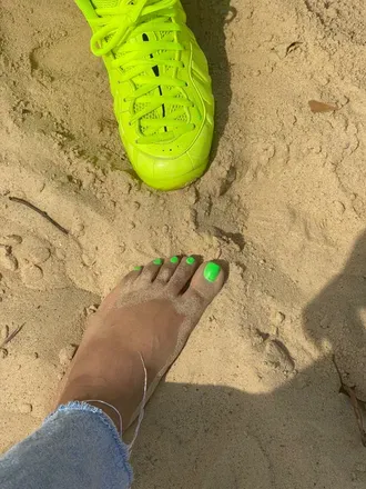OnlyFans cuenta dollfeet30 avatar 1