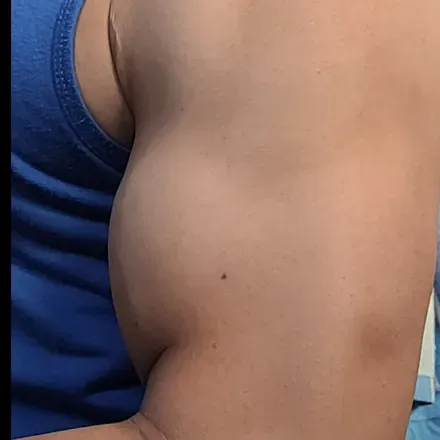 OnlyFans cuenta carlos.37 avatar 1