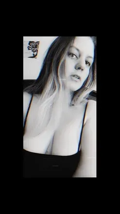 OnlyFans cuenta terrarenee5 avatar 1