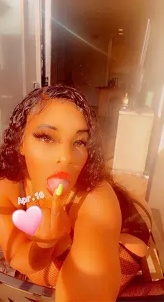 OnlyFans cuenta thickredbaaby avatar 1