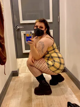 OnlyFans account  babe_ell avatar 1