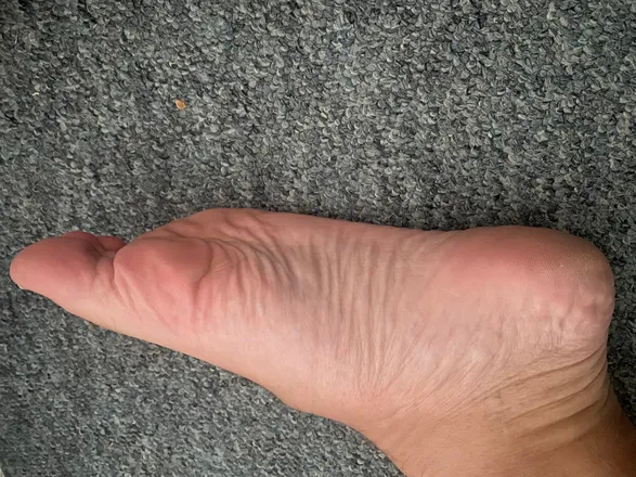 OnlyFans account  dadbod_feet_n_more header 2