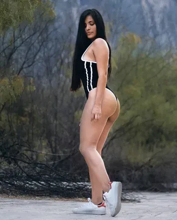 OnlyFans cuenta sandramtzz header 2