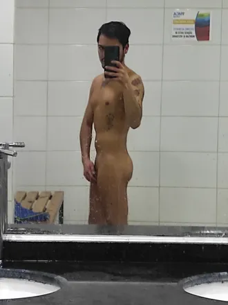 OnlyFans cuenta vloylav header 2