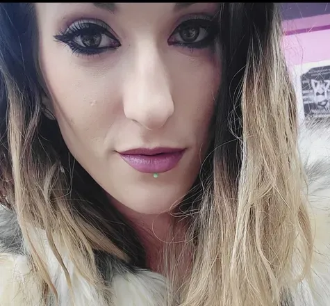 OnlyFans account  gypsystonee avatar 1