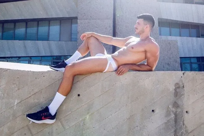 OnlyFans cuenta samumoreno header 2