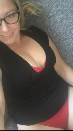 OnlyFans cuenta cali_lover header 2
