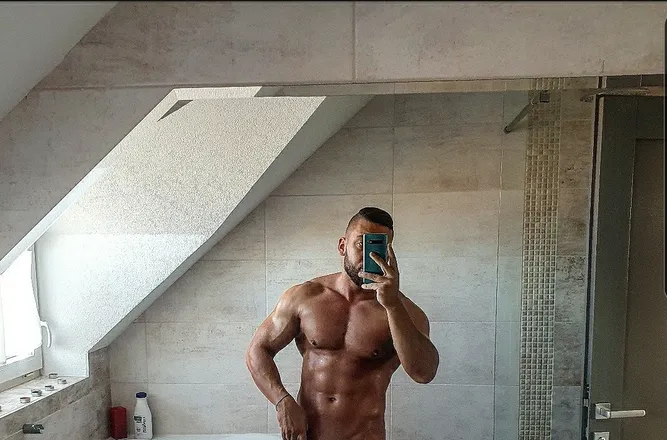 OnlyFans cuenta iamxdr header 2