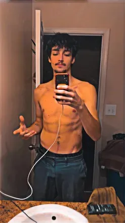 OnlyFans cuenta yoti223 avatar 1