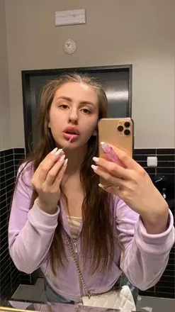 OnlyFans account  blossoming_sofia avatar 1