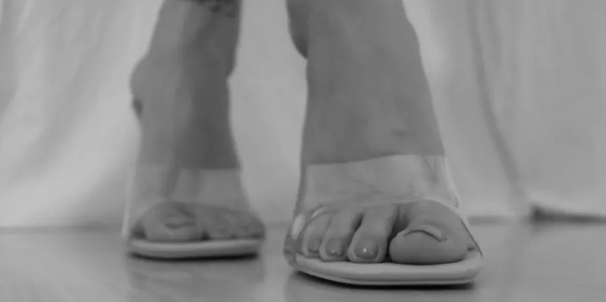 OnlyFans cuenta peachesfromswitzerland header 2