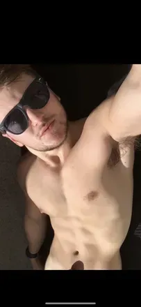 OnlyFans account  daddysson99 avatar 1