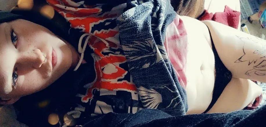 OnlyFans cuenta madammutt header 2