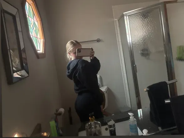 OnlyFans cuenta blondebabes127 avatar 1