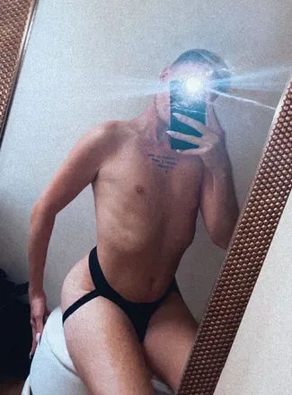 OnlyFans cuenta alekzandrr avatar 1