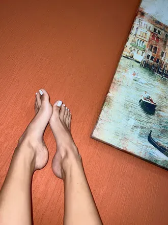OnlyFans account  doll-feet-skinny avatar 1