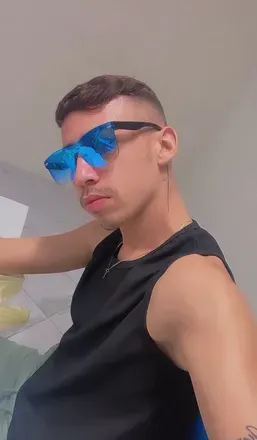 OnlyFans cuenta carlosanderson1 avatar 1