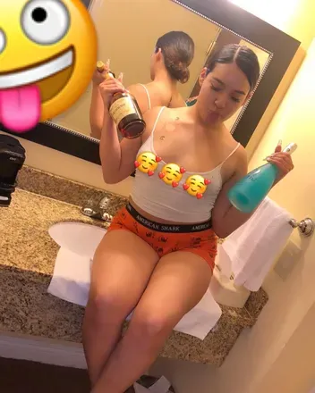 OnlyFans cuenta michii.xo header 2
