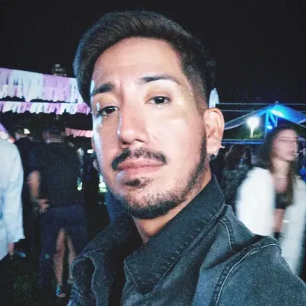 OnlyFans account  boyhotjon header 2