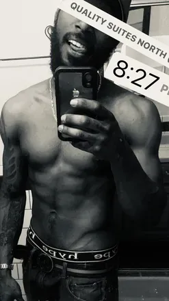 OnlyFans cuenta therealtaylorking avatar 1