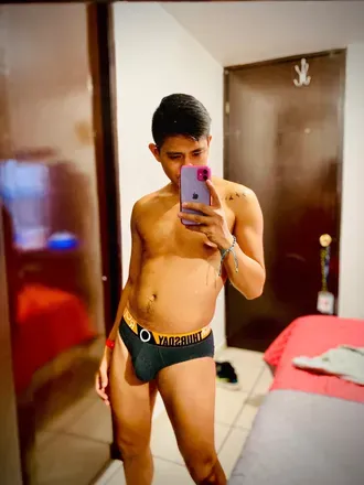 OnlyFans cuenta ramonenriquez20 avatar 1