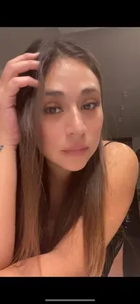 OnlyFans of tinybaee