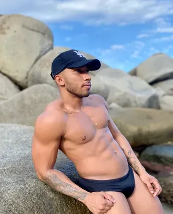 OnlyFans cuenta ceal96m header 2
