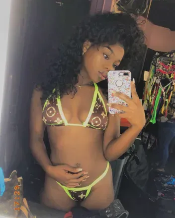 OnlyFans cuenta lovelyy_nae avatar 1