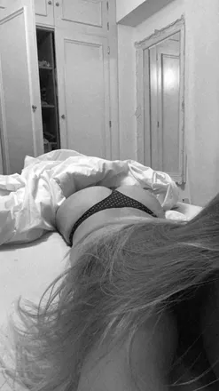 OnlyFans cuenta kissesforallofyou header 2