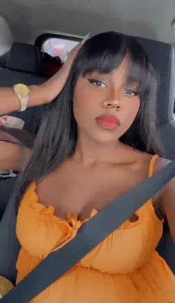 OnlyFans cuenta comebackrae avatar 1