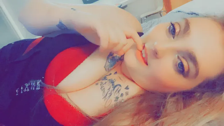 OnlyFans cuenta bunnymorgan0420 header 2
