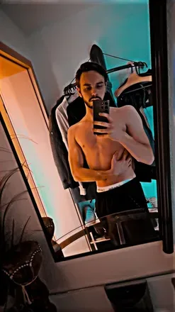 OnlyFans cuenta lca.stze avatar 1