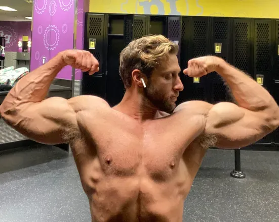 OnlyFans cuenta domking header 2