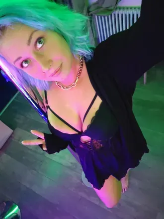 OnlyFans cuenta xesy_ally avatar 1