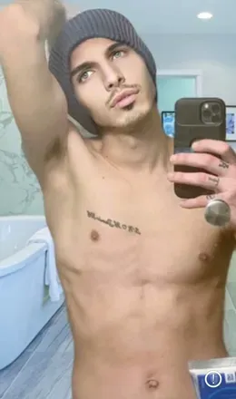 OnlyFans cuenta nickytaylor27 avatar 1
