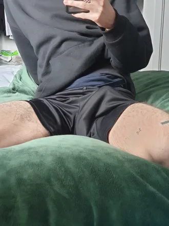 OnlyFans cuenta j_light1999 header 2