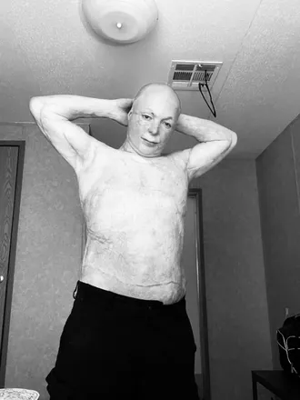 OnlyFans cuenta aholshouser header 2