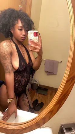 OnlyFans cuenta marieindian header 2