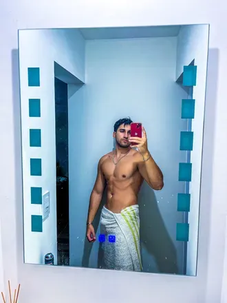 OnlyFans cuenta lucasaesthetic header 2