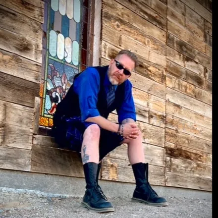 OnlyFans cuenta kilted_dadbod header 2