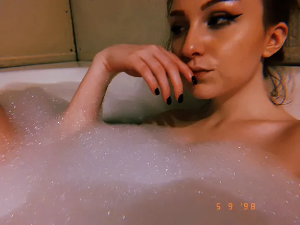 OnlyFans cuenta angeltoes1212 header 2