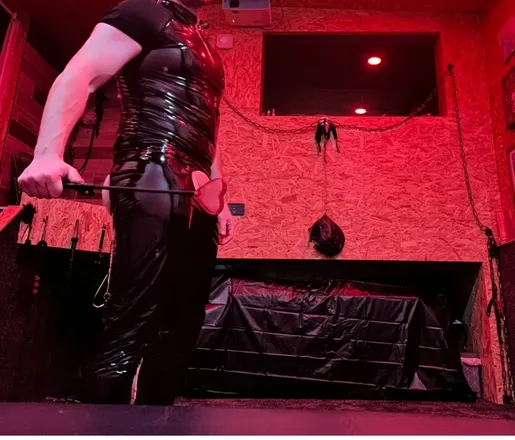OnlyFans cuenta kinkyplayroom header 2