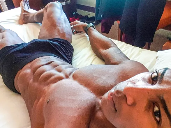 OnlyFans cuenta victor_a_c header 2