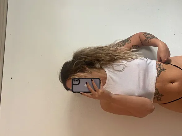 OnlyFans cuenta afterhrswithk header 2