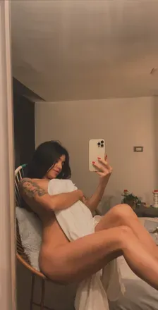 OnlyFans account  lovelyeral1 avatar 1