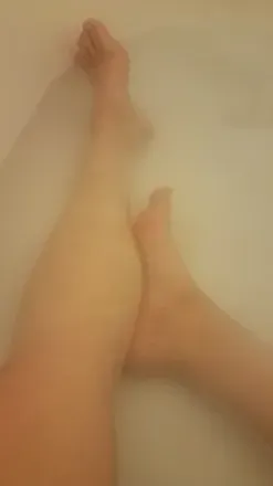 OnlyFans account  sexylittlebabewithlegs avatar 1