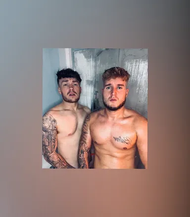 OnlyFans cuenta twomascbritishlads header 2