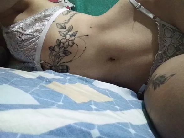 OnlyFans cuenta rociocelest3 header 2