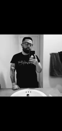 OnlyFans account  leftofthemurder avatar 1