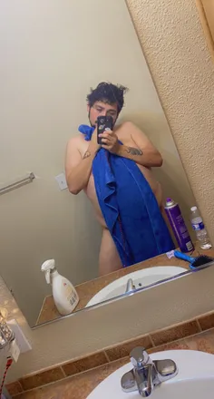 OnlyFans cuenta incredibleisi777 header 2